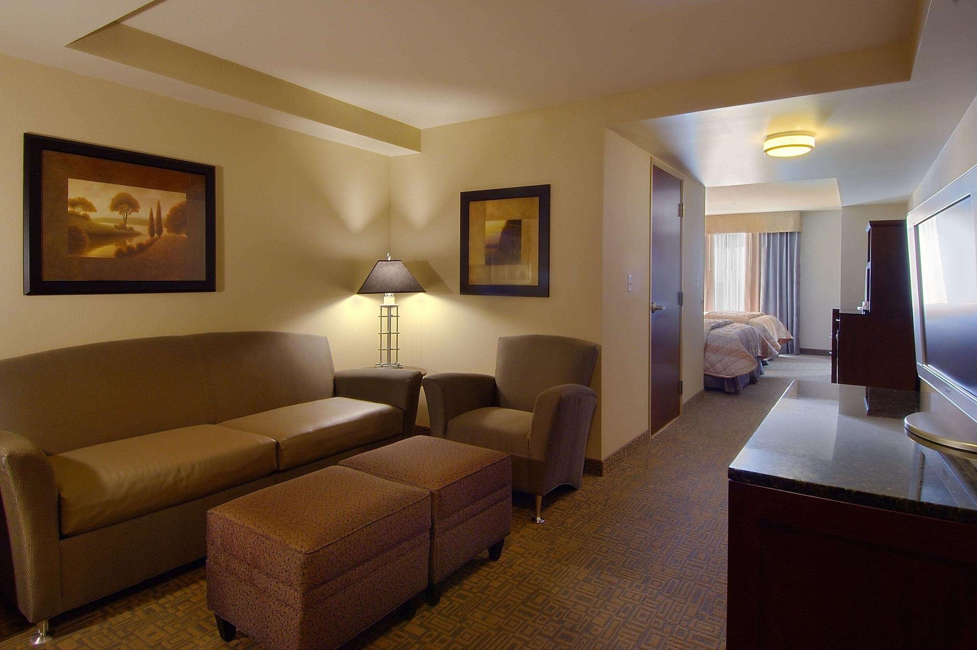 Hilton Garden Inn Ft Worth Alliance Airport Roanoke Bagian luar foto