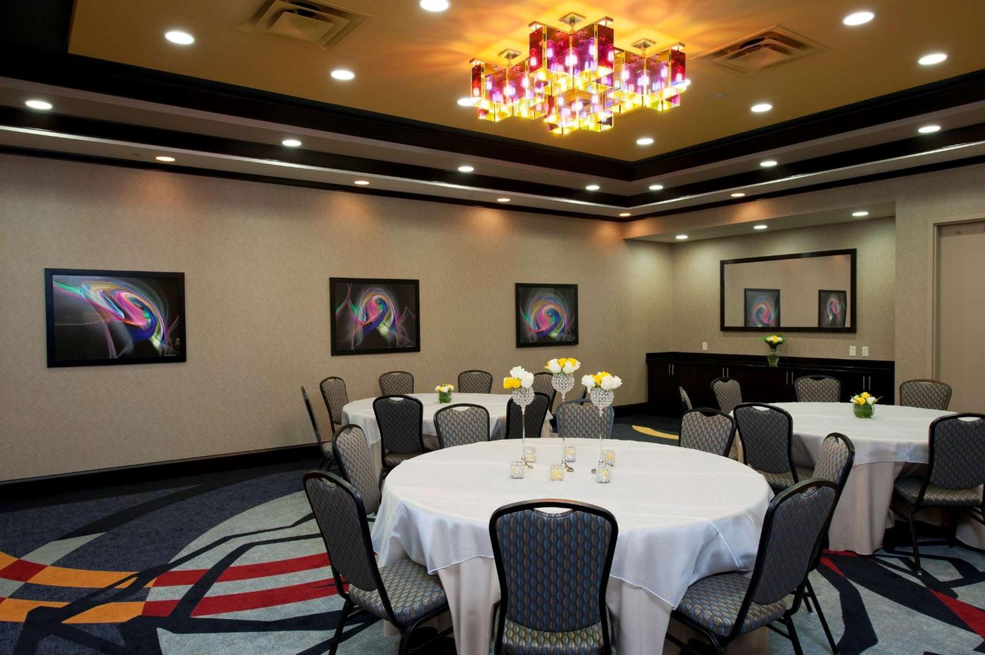 Hilton Garden Inn Ft Worth Alliance Airport Roanoke Bagian luar foto