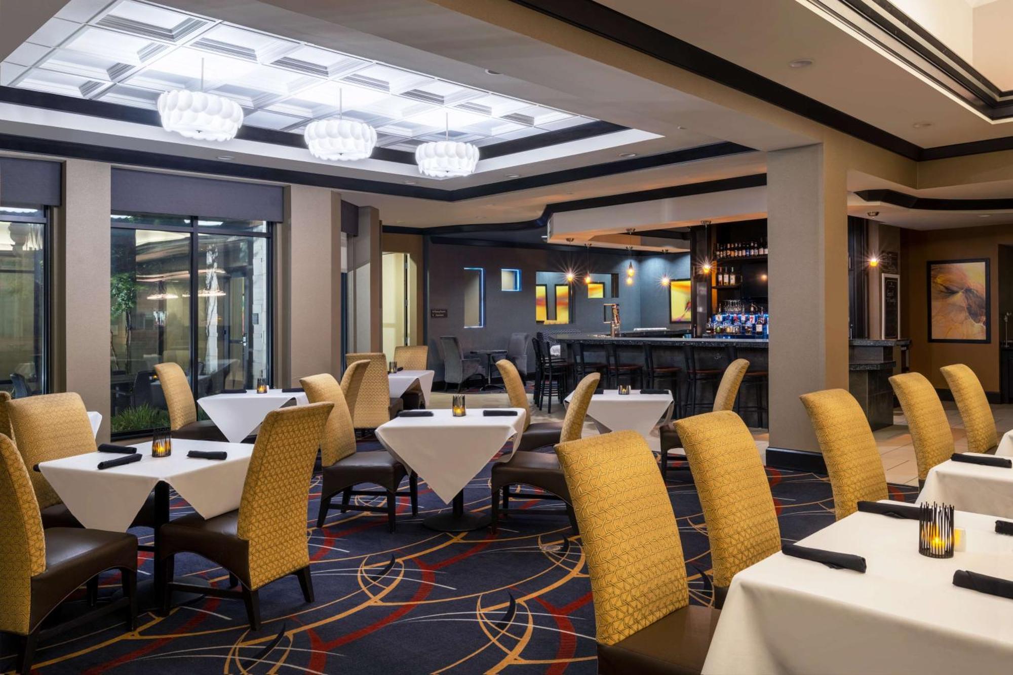 Hilton Garden Inn Ft Worth Alliance Airport Roanoke Bagian luar foto
