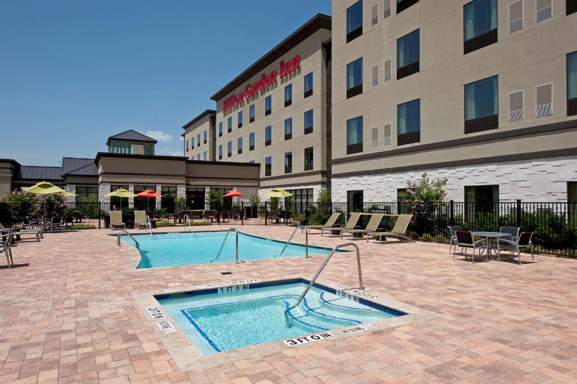 Hilton Garden Inn Ft Worth Alliance Airport Roanoke Bagian luar foto