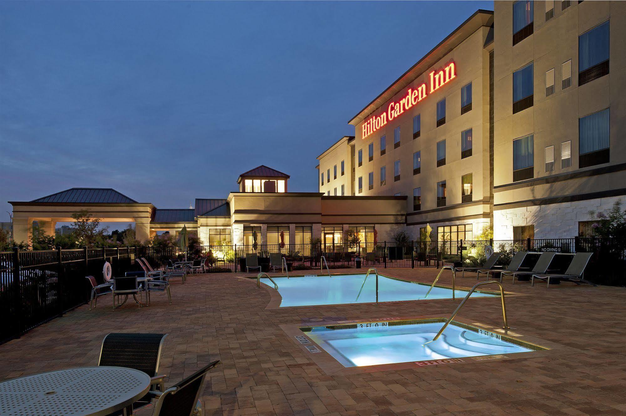 Hilton Garden Inn Ft Worth Alliance Airport Roanoke Bagian luar foto